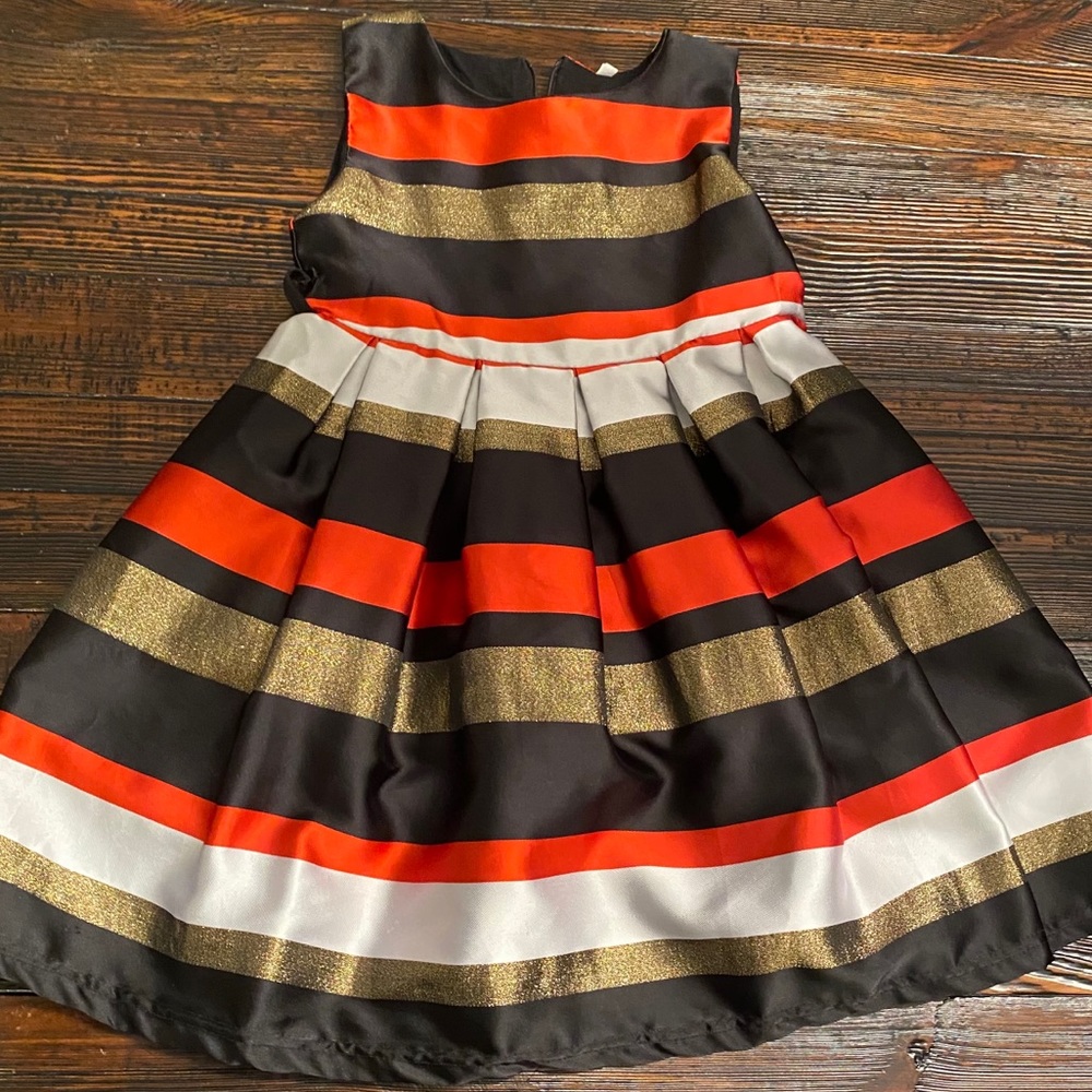 Beautiful formal dress! Size 5
